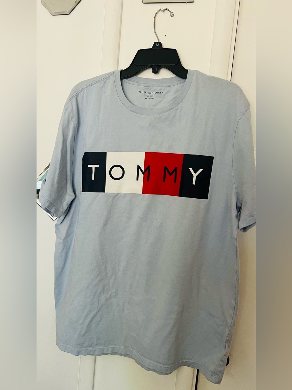 Tommy Hilfiger Light Blue Short Sleeve Logo Tee with Navy White Red Block
SizeXL